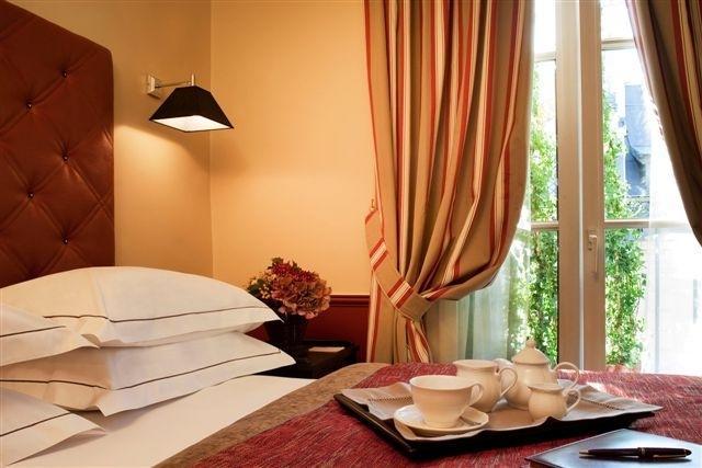 Hotel Lenox Saint Germain Paříž Pokoj fotografie